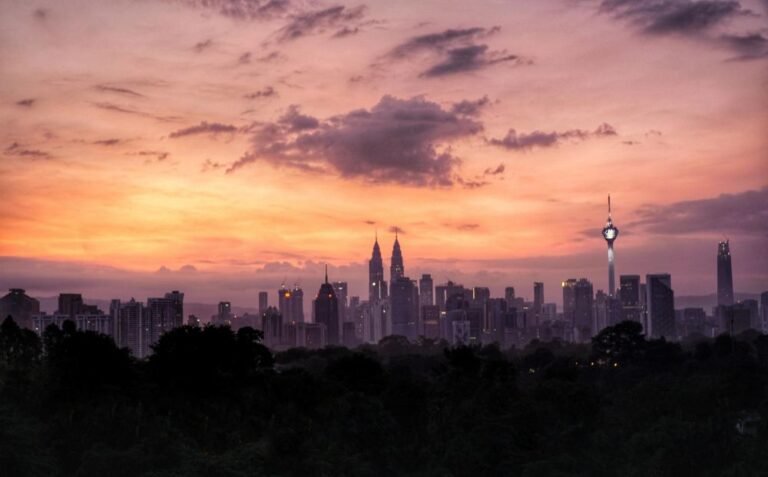 Kuala Lumpur, the tallest building Petronas twin tower visible.